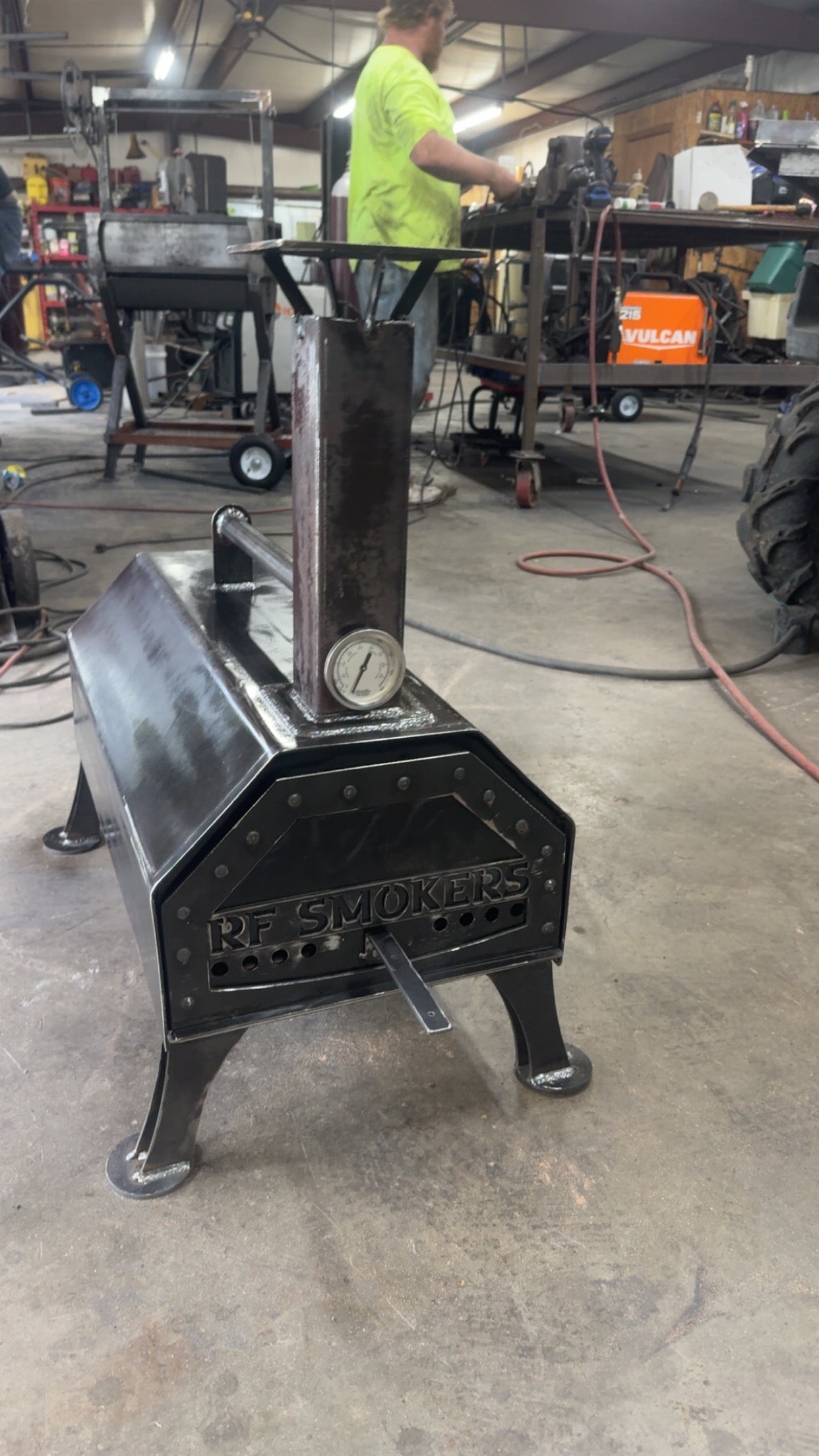Compact Pizza Oven